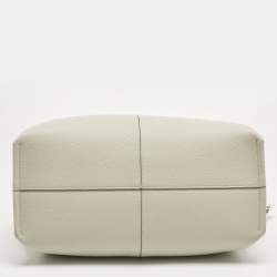 مملوكة مسبقًا حقيبة هوبو بولين ناميرو نوف جلد أبيض عاجي