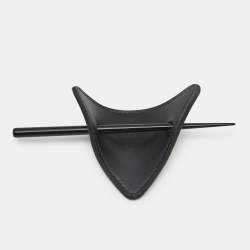 Pre Owned مشبك شعر برادا جلد أسود راتينج بذهب فاخر