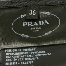 مملوكة مسبقًا Prada Grey Wool Pleated Midi Skirt XS