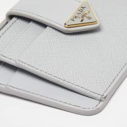 مملوكة مسبقًا Prada Grey Saffiano Leather Zip Card Holder
