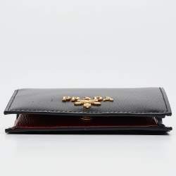 مملوكة مسبقًا Prada Black/Red Vitello Move Leather Logo Bifold Compact Wallet