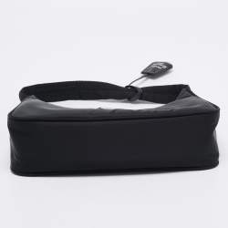 Pre Owned Prada Black Nylon Re-Edition 2000 Baguette Bag