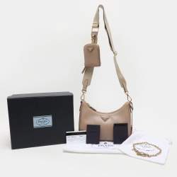 Pre Owned Prada Beige Saffiano Lux Leather Re-Edition 2005 Shoulder Bag