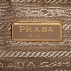 Pre Owned Prada Beige Saffiano Lux Leather Re-Edition 2005 Shoulder Bag