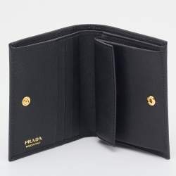 Pre Owned Prada Black Saffiano Metal Leather Bifold Wallet