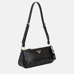 Pre Owned Prada Re-Edition 2002 Black Nylon Shoulder Bag