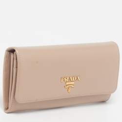 Pre Owned Prada Beige Vitello Move Leather Flap Continental Wallet