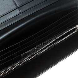 Pre Owned Prada Beige Lizard Continental Wallet