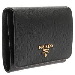 Pre Owned Prada Black Saffiano Lux Leather Compact Wallet