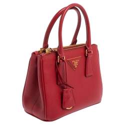 Pre Owned Prada Red Saffiano Lux Leather Micro Galleria Tote