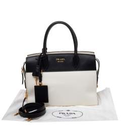 Pre Owned Prada White/Black Saffiano Lux And City Leather Medium Esplanade Satchel