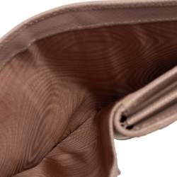 Pre Owned Prada Beige Leather Saffiano Metal Level Wallet