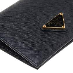 Pre Owned Prada Black Saffiano Leather Bifold Wallet