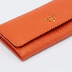 Pre Owned Prada Orange Vitello Daino Leather Flap Continental Wallet