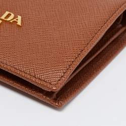 Pre Owned Prada Brown Saffiano Leather Bifold Wallet