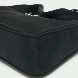 Pre Owned Prada Black Tessuto Nylon Re-Edition 2000 Baguette Bag