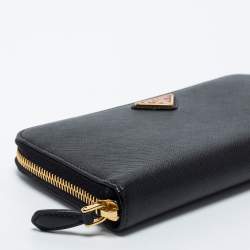 Pre Owned Prada Black Saffiano Lux Leather Zip Around Continental Wallet