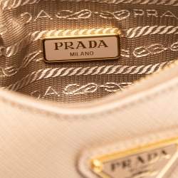 Pre Owned Prada Beige Saffiano Lux Re-Edition 2005 Shoulder Bag