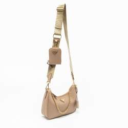 Pre Owned Prada Beige Saffiano Lux Re-Edition 2005 Shoulder Bag
