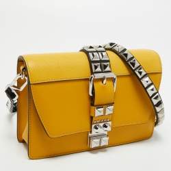 Pre Owned Prada Yellow/Black Saffiano Lux Leather Elektra Shoulder Bag