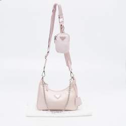 مملوكة مسبقًا Prada Pink Nylon and Saffiano Leather Re-Edition 2005 Shoulder Bag