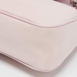 مملوكة مسبقًا Prada Pink Nylon and Saffiano Leather Re-Edition 2005 Shoulder Bag