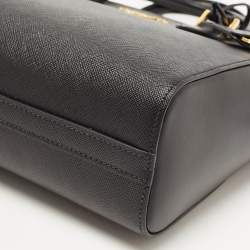 Pre Owned Prada Black Saffiano Lux Leather Galleria Zip Tote