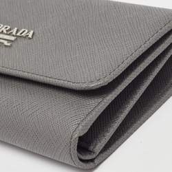 Pre Owned Prada Grey Saffiano Leather Trifold Wallet