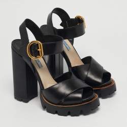 مملوكة مسبقًا Prada Size 38.5 Black Leather Ankle Strap Block Heel Sandals