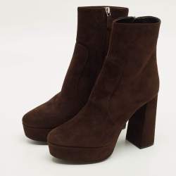 مملوكة مسبقًا حذاء بوت للكاحل برادا سويدي بني نعل سميك مقاس 37