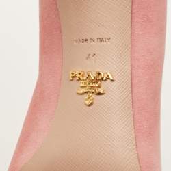 Pre Owned حذاء برادا سويدي وردي مقدمة مستديرة مقاس 39