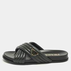 مملوكة مسبقًا Prada Size 37 Dark Green Quilted Leather Criss-Cross Flat Slide