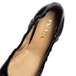 Pre Owned Prada Blue Patent Leather Bow Scrunch Ballet Flats Size 37.5