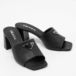 Pre Owned Prada Black Saffiano Leather Triangle Logo Plaque Block Heel Slide Sandals Size 38