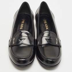 مملوكة مسبقًا Prada Black Leather Slip On Loafers Size 36.5