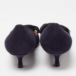 مملوكة مسبقًا Prada Navy Blue Suede Pointed Toe Bow Pumps Size 37.5