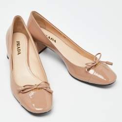Prada Beige Patent Leather Bow Block Heel Pumps Size 40