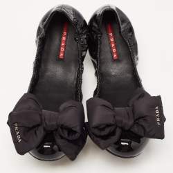 Pre Owned Prada Sport Black Patent Leather Bow Detail Scrunch Ballet Flat Size 39