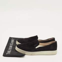 Pre Owned حذاء رياضي برادا سبورت سويدي أسود بدون أربطة مقاس 38.5