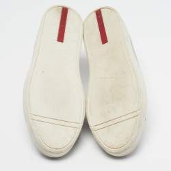 Pre Owned حذاء رياضي برادا سبورت قماش معدني فضي عنق منخفض مقاس 40.5