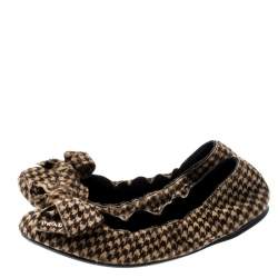 Pre Owned Prada Two Tone Pony Hair Bow Logo Scrunch Ballet Flats Size 37