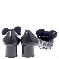 Pre Owned Prada Dark Green/Black Patent Leather Bow Block Heel Pumps Size 40