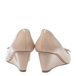 Pre Owned Prada Sport Beige Patent Leather Bow Peep Toe Wedge Pumps Size 38.5