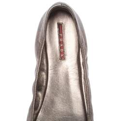 Pre Owned Prada Sport Metallic Bronze Leather Bow Detail Scrunch Ballet Flats Size 40