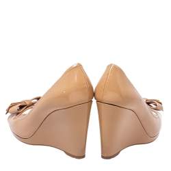 Pre Owned Prada Sport Beige Patent Leather Bow Peep Toe Wedge Pumps Size 38