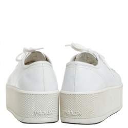 مملوكة مسبقًا Prada Sport White Leather Platform Low Top Sneakers Size 37