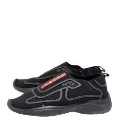 مملوكة مسبقًا حذاء رياضي برادا سبورت مطاط وقماش تريكو أسود سليب أون مقاس 35.5