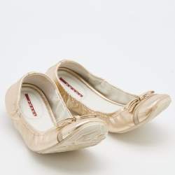 Pre Owned Prada Sport Gold Leather Bow Scrunch Ballet Flats Size 39