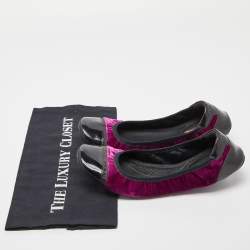 Pre Owned Prada Sport Purple/Black Velvet and Patent Leather Scrunch Ballet Flats Size 38