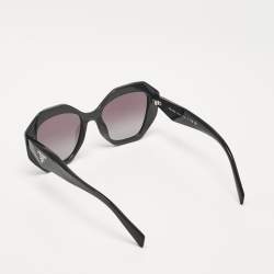 Pre Owned Prada Black SPR 16W CatEye Sunglasses